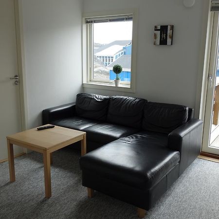 Vandrehuset 4 Nuuk Buitenkant foto